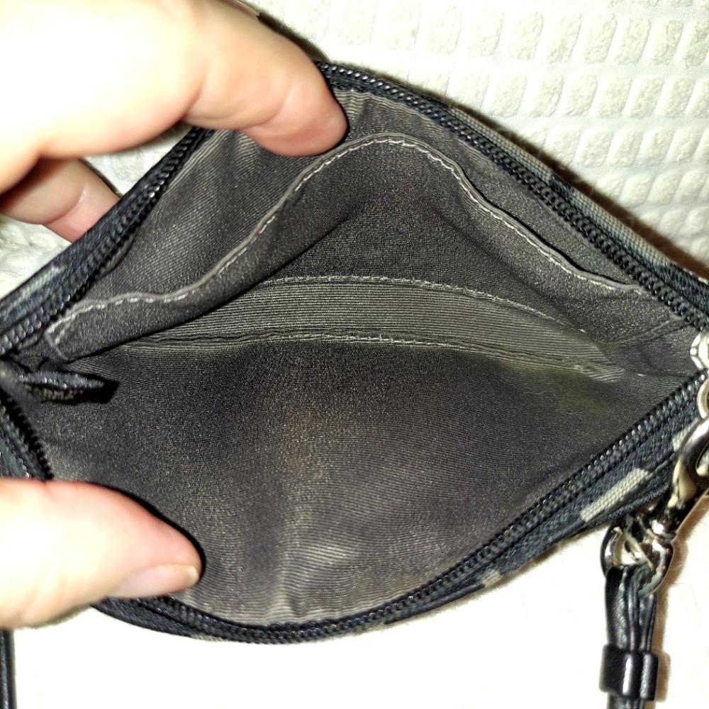 Coach Signature Black & Grey Large Wrislet - Picture 10 of 12
